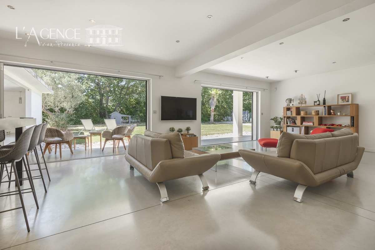 Maison de luxe à vendre à Aix-en-Provence, 1 150 000 €, Photo 4