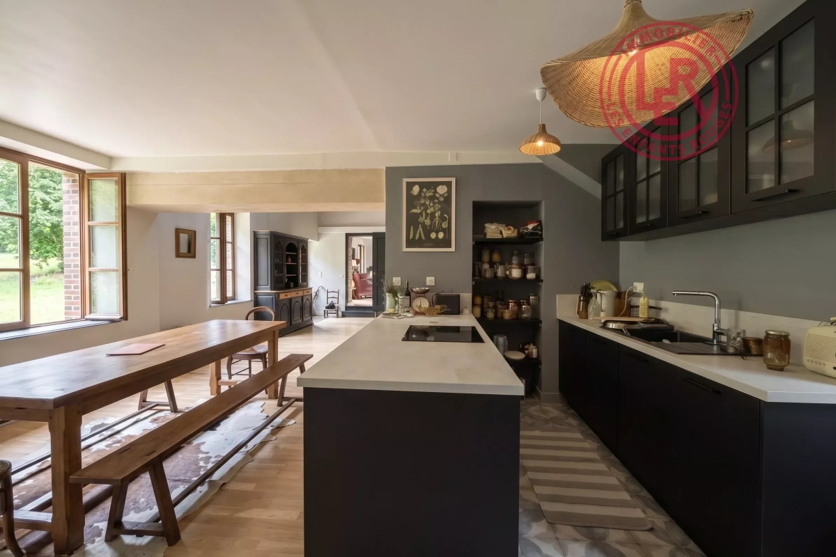 Maison de luxe à vendre à Saint-Aubin-de-Courteraie, 695 000 €, Photo 4