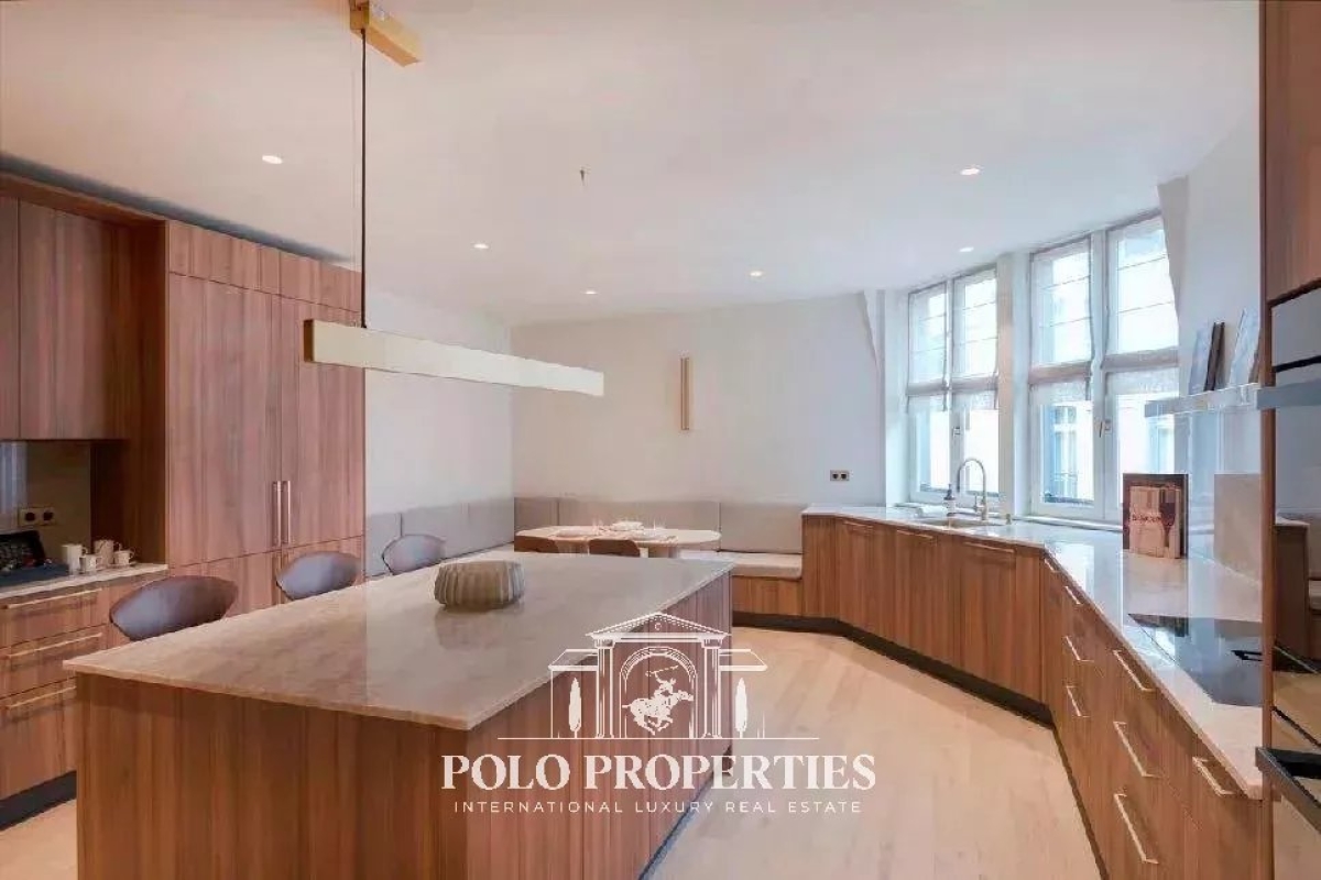 Luxury Apartment for rental in Paris 8ème, 21 000 €, Photo 4