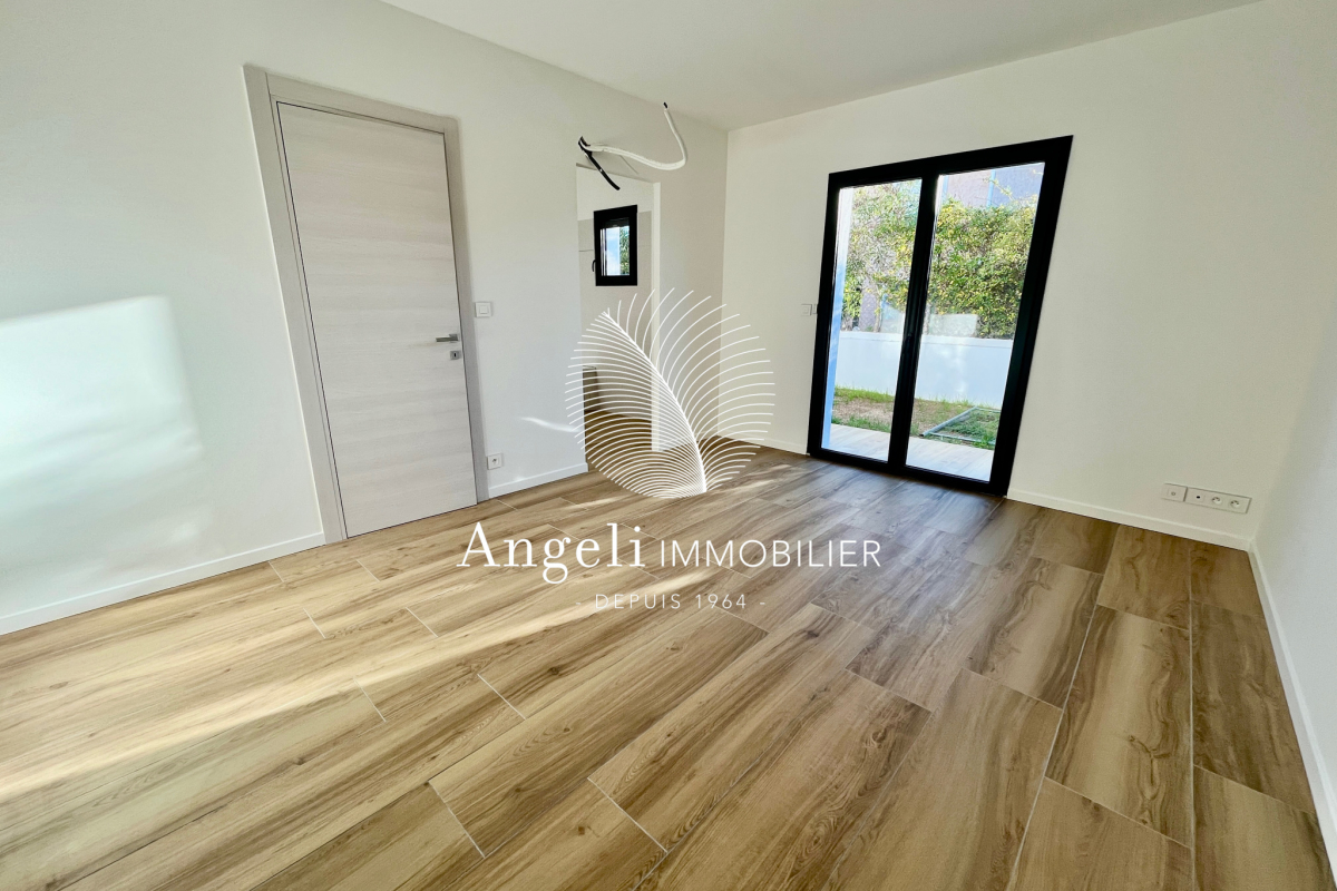 Maison de luxe à vendre à Saint-Aygulf, 995 000 €, Photo 5