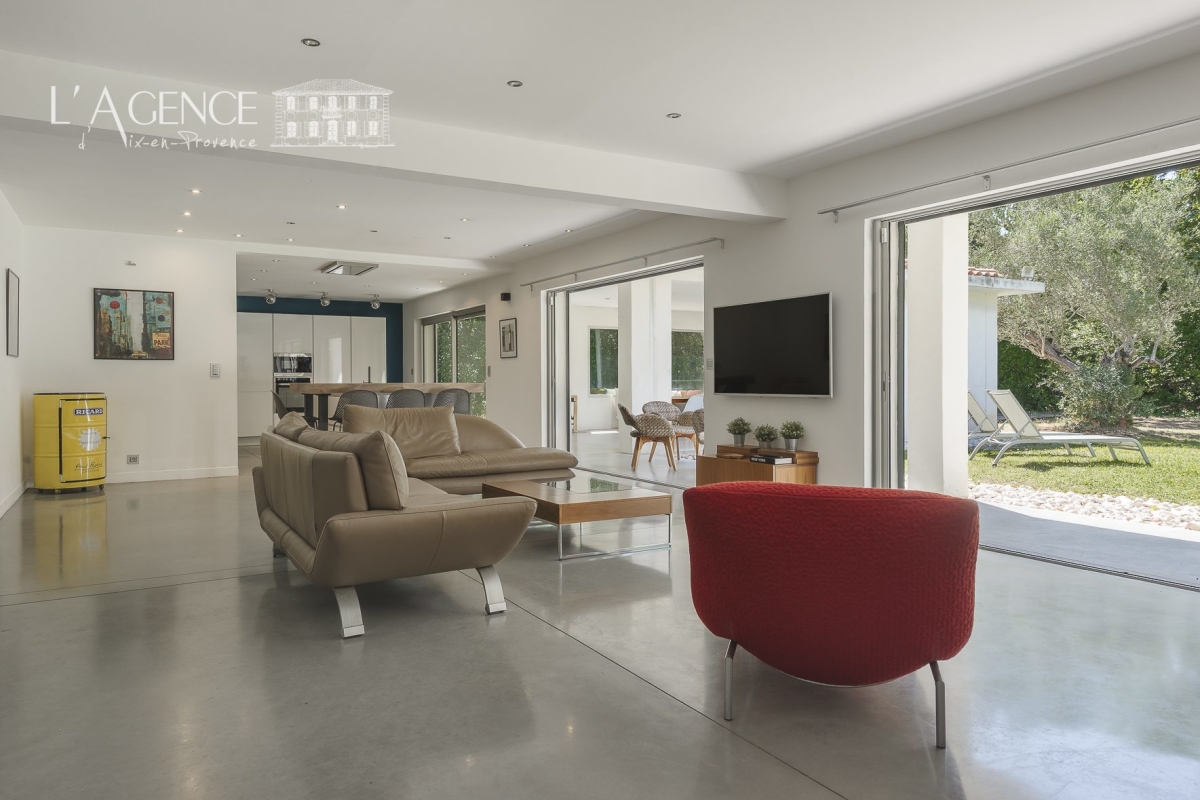 Maison de luxe à vendre à Aix-en-Provence, 1 150 000 €, Photo 5