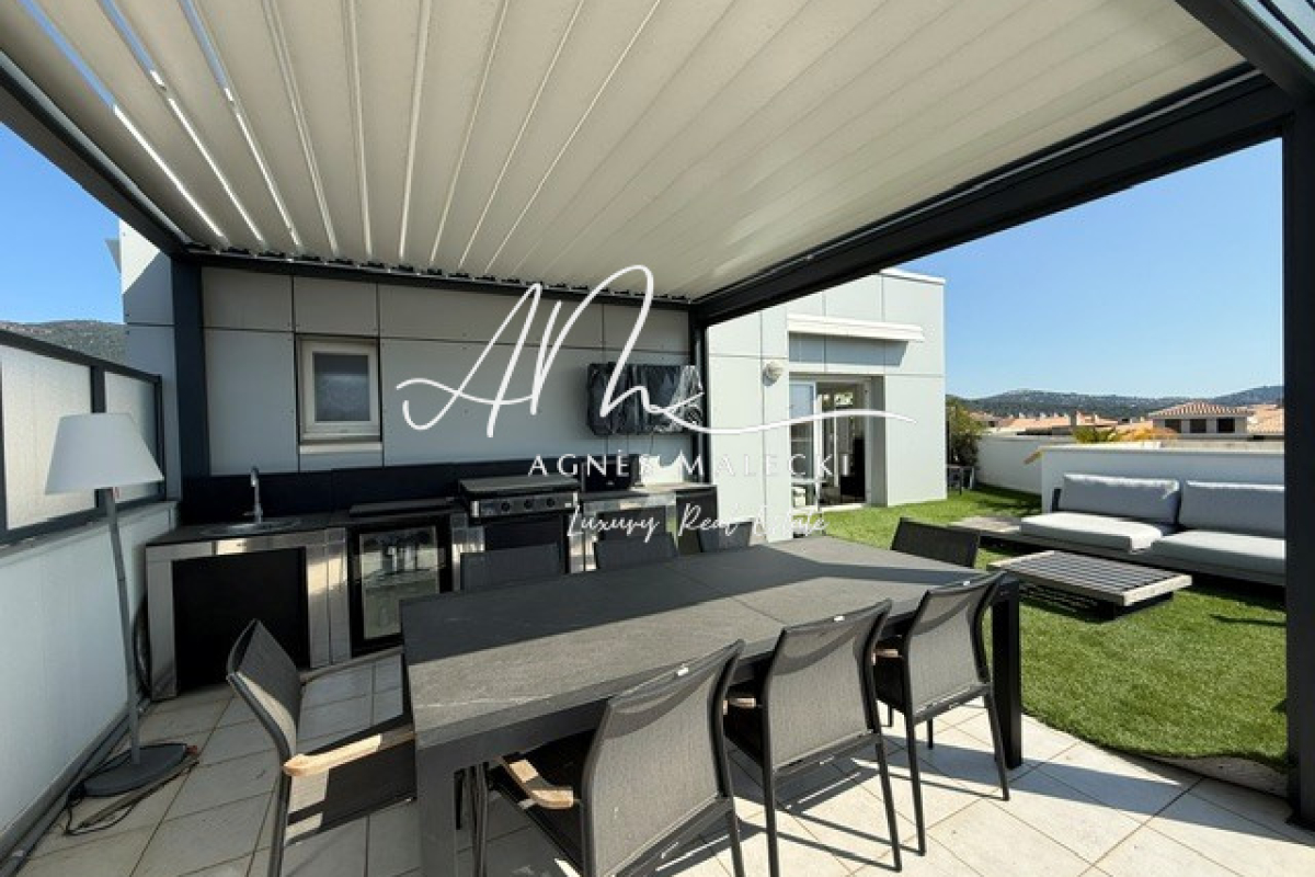 Appartement de luxe à vendre à Cavalaire-sur-Mer, 750 000 €, Photo 7