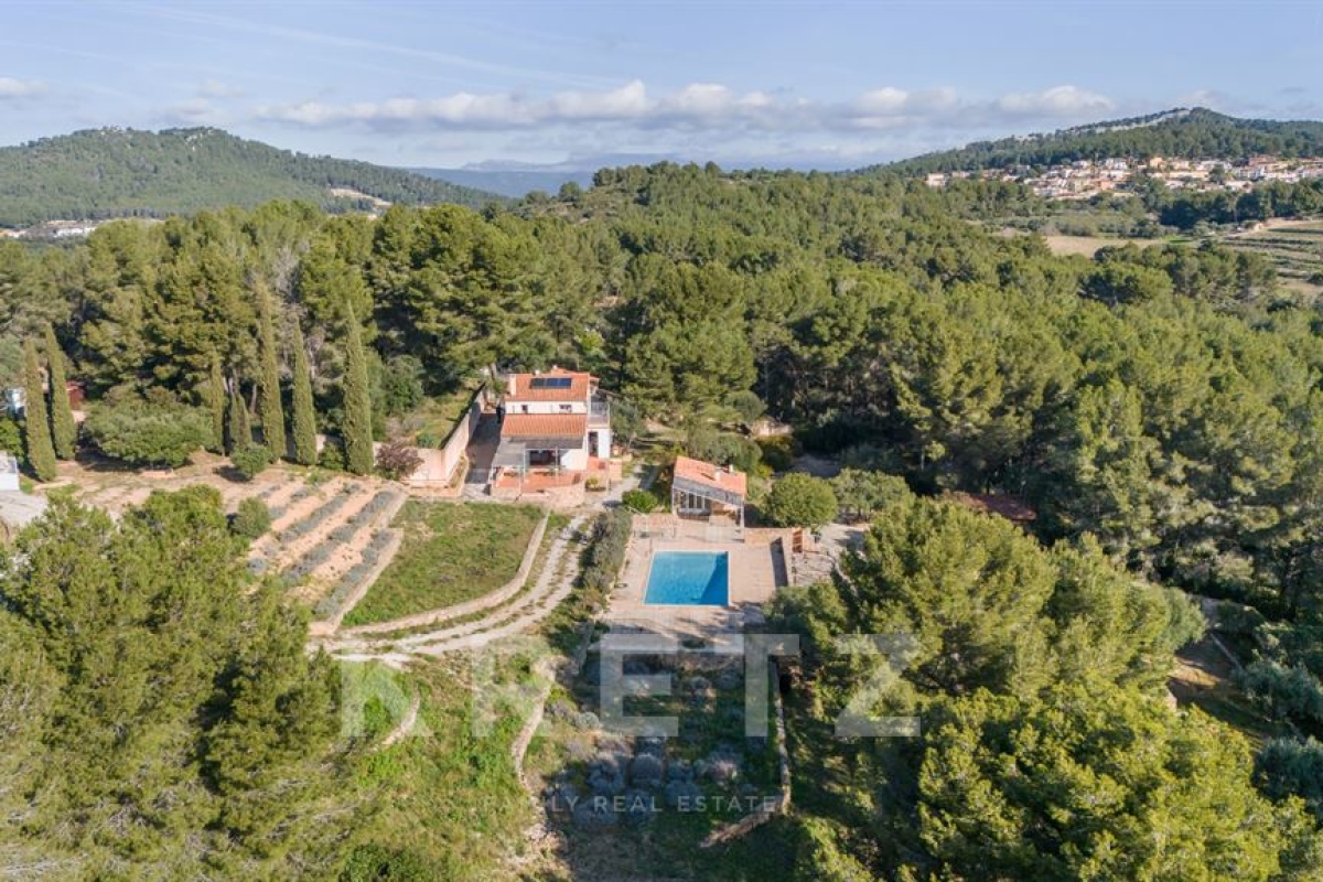 Maison de luxe à vendre à Saint-Cyr-sur-Mer, 1 990 000 €, Photo 2