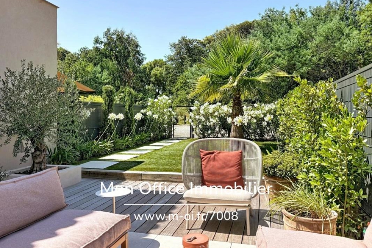 Luxury House for sale in Grimaud, 775 000 €, Photo 3