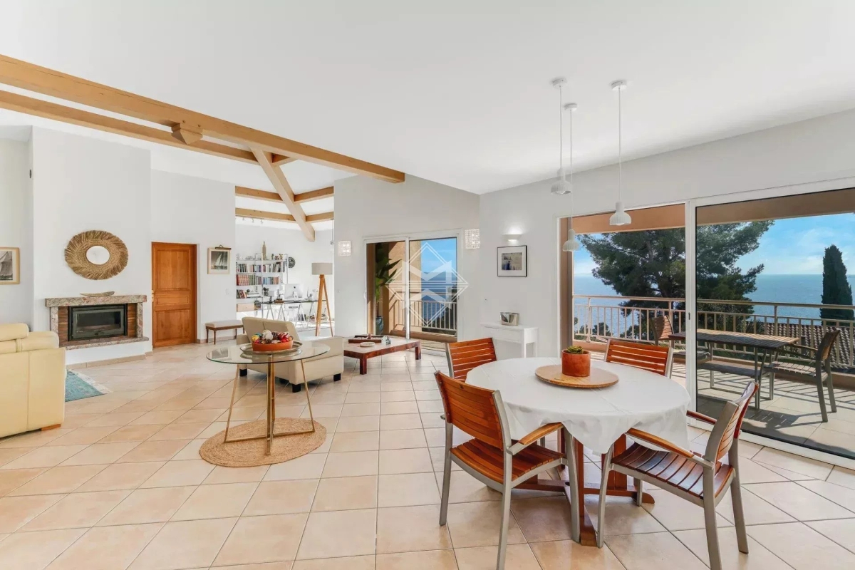 Maison de luxe à vendre à Le Lavandou, 2 950 000 €, Photo 3