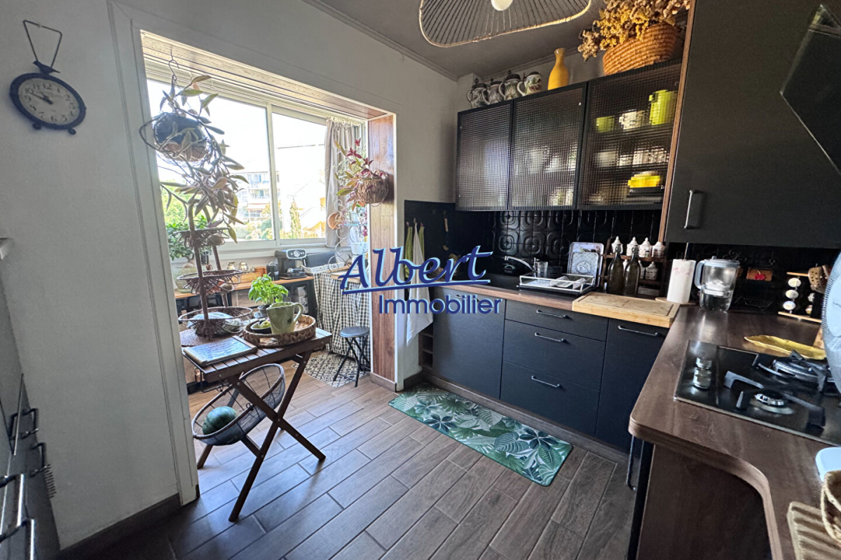 Appartement de luxe à vendre à La Seyne-sur-Mer, 316 000 €, Photo 4