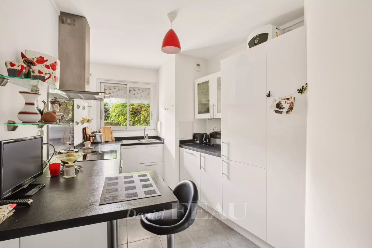 Appartement de luxe à vendre à Saint-Cloud, 590 000 €, Photo 4