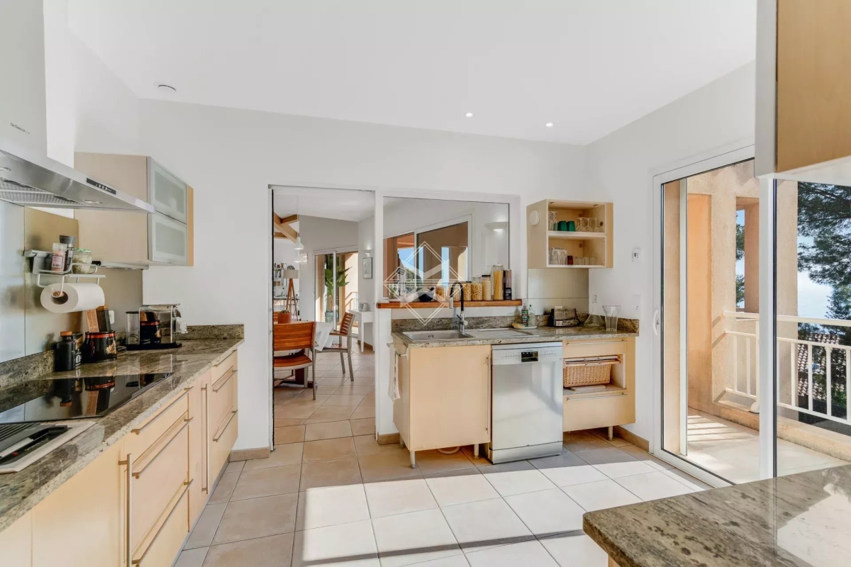 Maison de luxe à vendre à Le Lavandou, 2 950 000 €, Photo 6