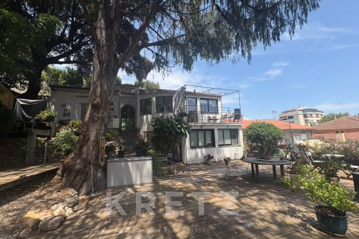 Maison de luxe à vendre à Cannes, 749 000 €, Photo 2