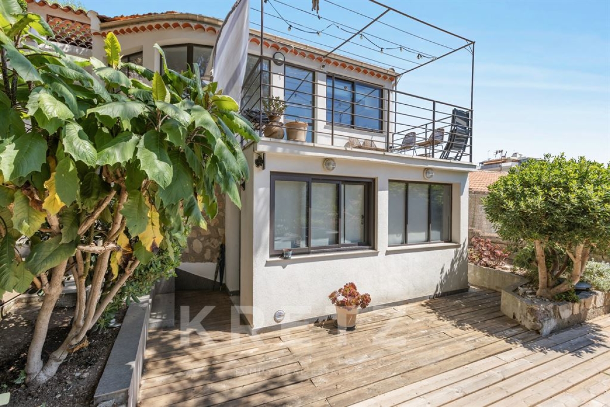 Luxury House for sale in Cannes, 749 000 €, Photo 3