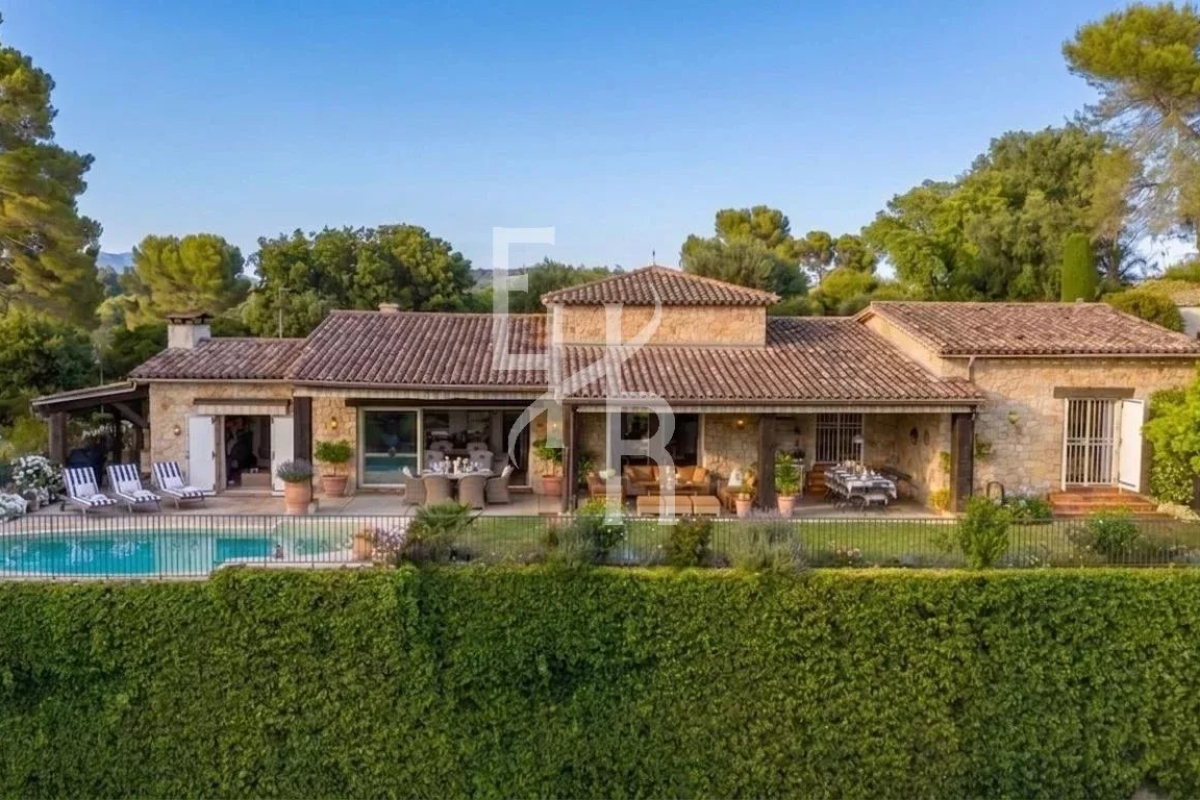 Luxury House for sale in Biot, 1 590 000 €, Photo 1