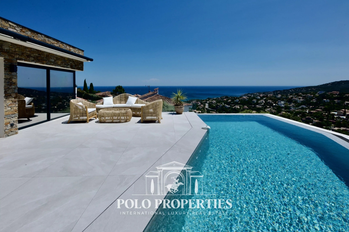 Luxury House for sale in Roquebrune-sur-Argens, 3 650 000 €, Photo 1
