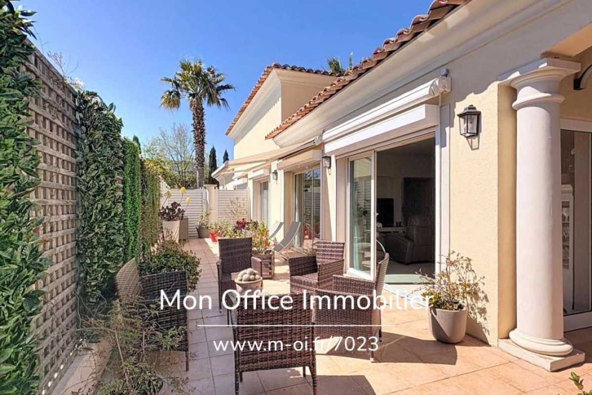 Luxury House for sale in Sainte-Maxime, 685 000 €, Photo 3