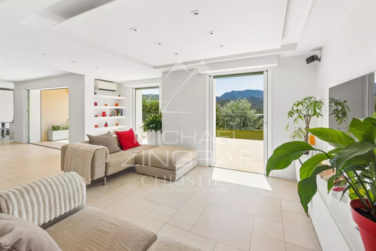 Maison de luxe à vendre à Mandelieu-la-Napoule, 1 490 000 €, Photo 3