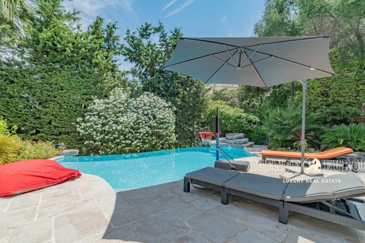 Maison de luxe à vendre à Cannes, 2 250 000 €, Photo 3