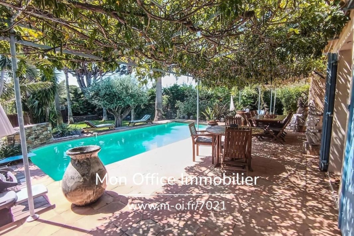 Luxury House for sale in Grimaud, 1 360 000 €, Photo 4