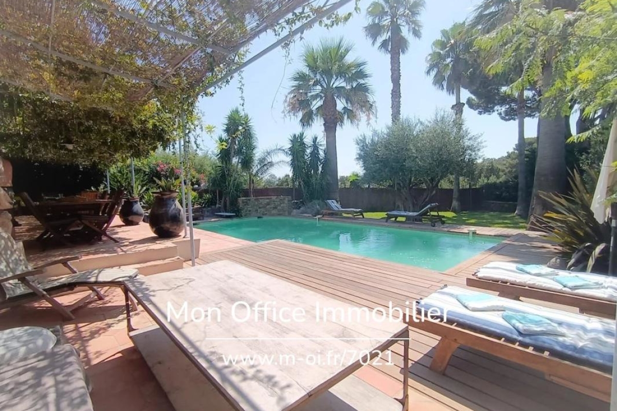 Luxury House for sale in Grimaud, 1 360 000 €, Photo 5