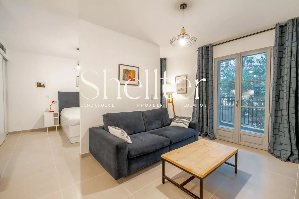 Luxury Apartment for sale in Saint-Tropez, 850 000 €, Photo 5