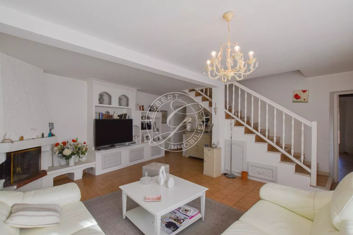 Luxury House for sale in Lorgues, 470 000 €, Photo 6