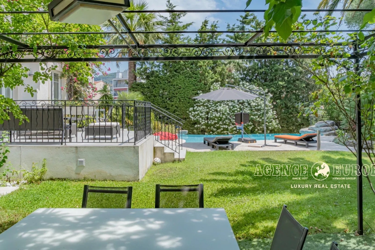 Maison de luxe à vendre à Cannes, 2 250 000 €, Photo 7