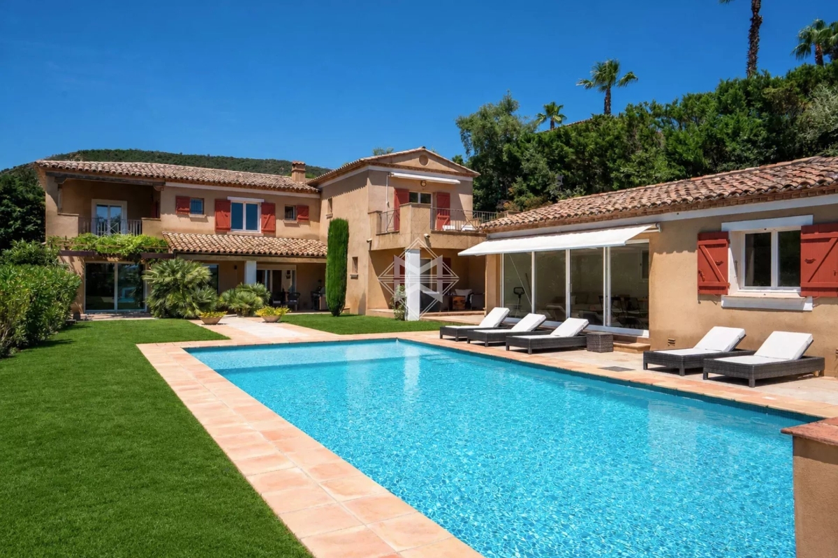 Luxury House for sale in Grimaud, 3 450 000 €, Photo 1