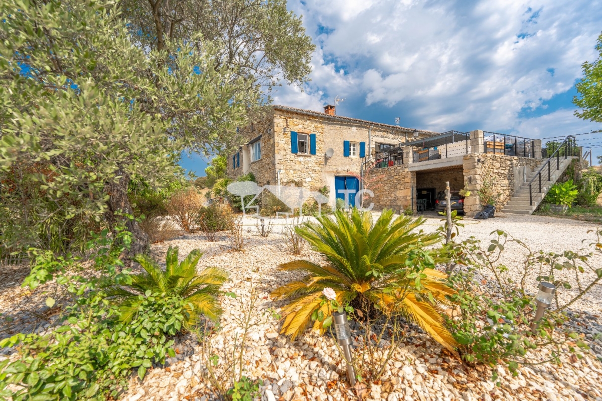 Maison de luxe à vendre à Vagnas, 530 000 €, Photo 2