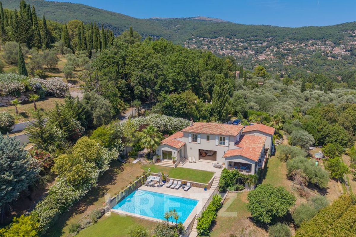 Maison de luxe à vendre à Châteauneuf-Grasse, 2 350 000 €, Photo 2