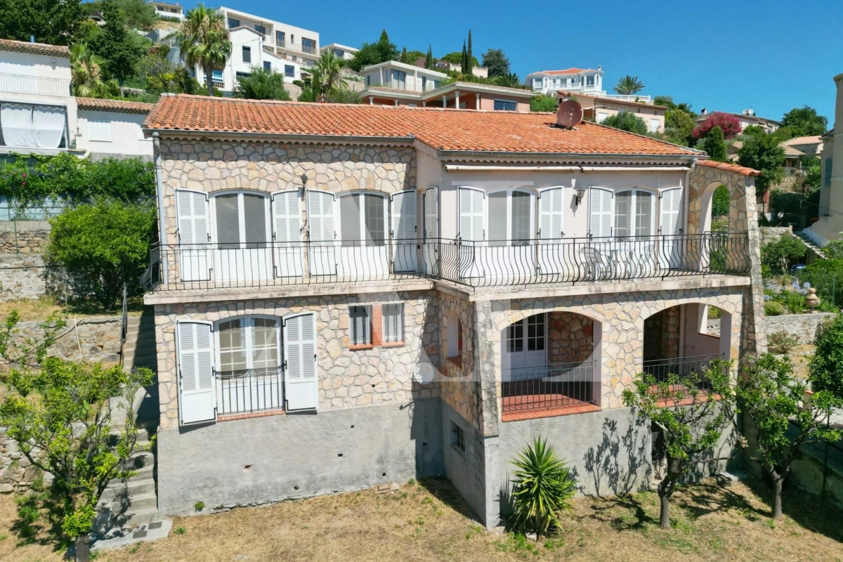Maison de luxe à vendre à Le Golfe Juan, 1 696 000 €, Photo 2