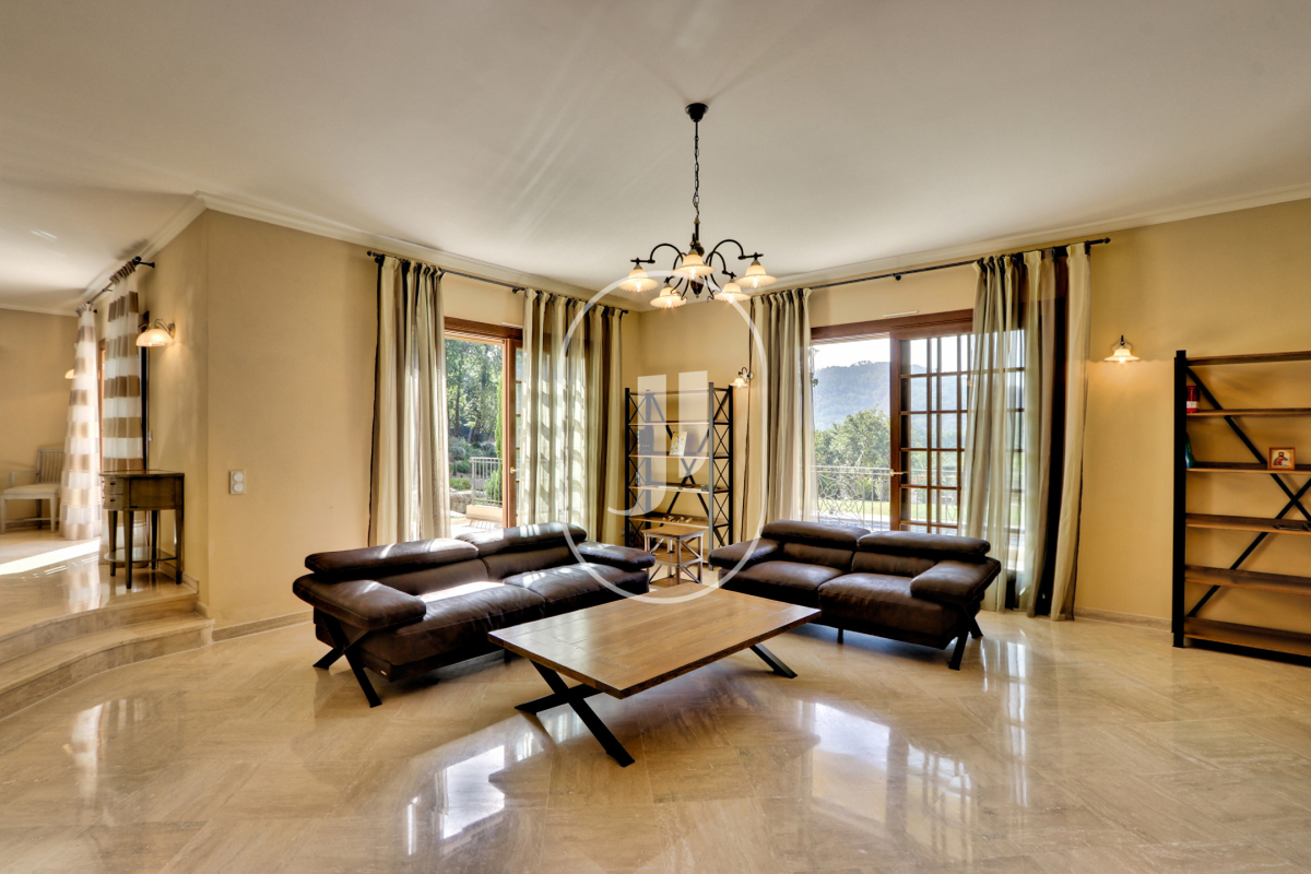 Luxury House for sale in La Garde-Freinet, 3 375 000 €, Photo 3