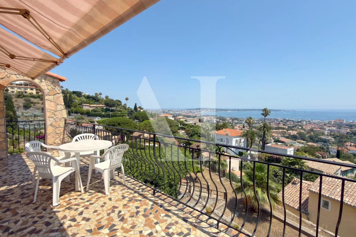 Maison de luxe à vendre à Le Golfe Juan, 1 696 000 €, Photo 3