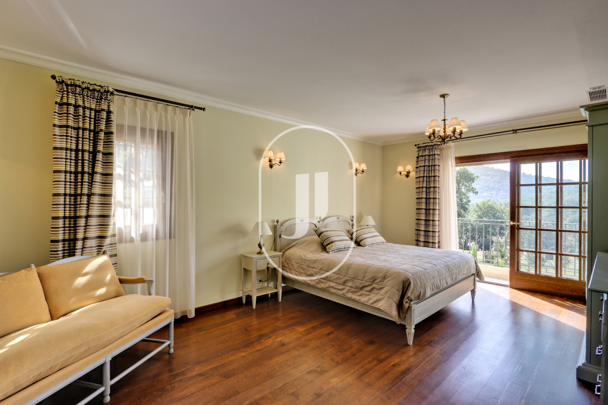 Luxury House for sale in La Garde-Freinet, 3 375 000 €, Photo 5