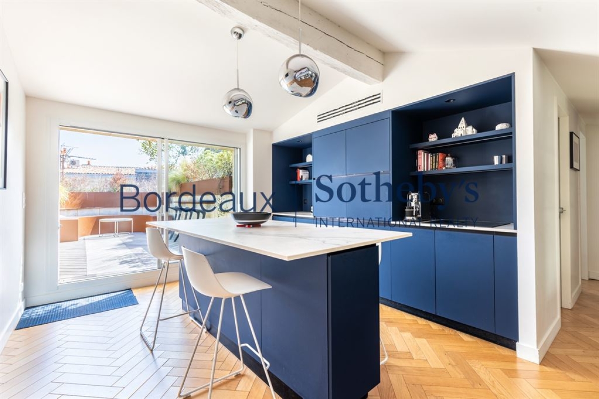 Luxury Apartment for sale in Bordeaux, 997 000 €, Photo 5