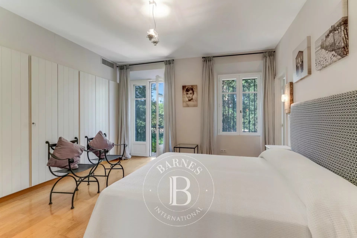 Luxury Apartment for sale in Saint-Tropez, 2 300 000 €, Photo 5