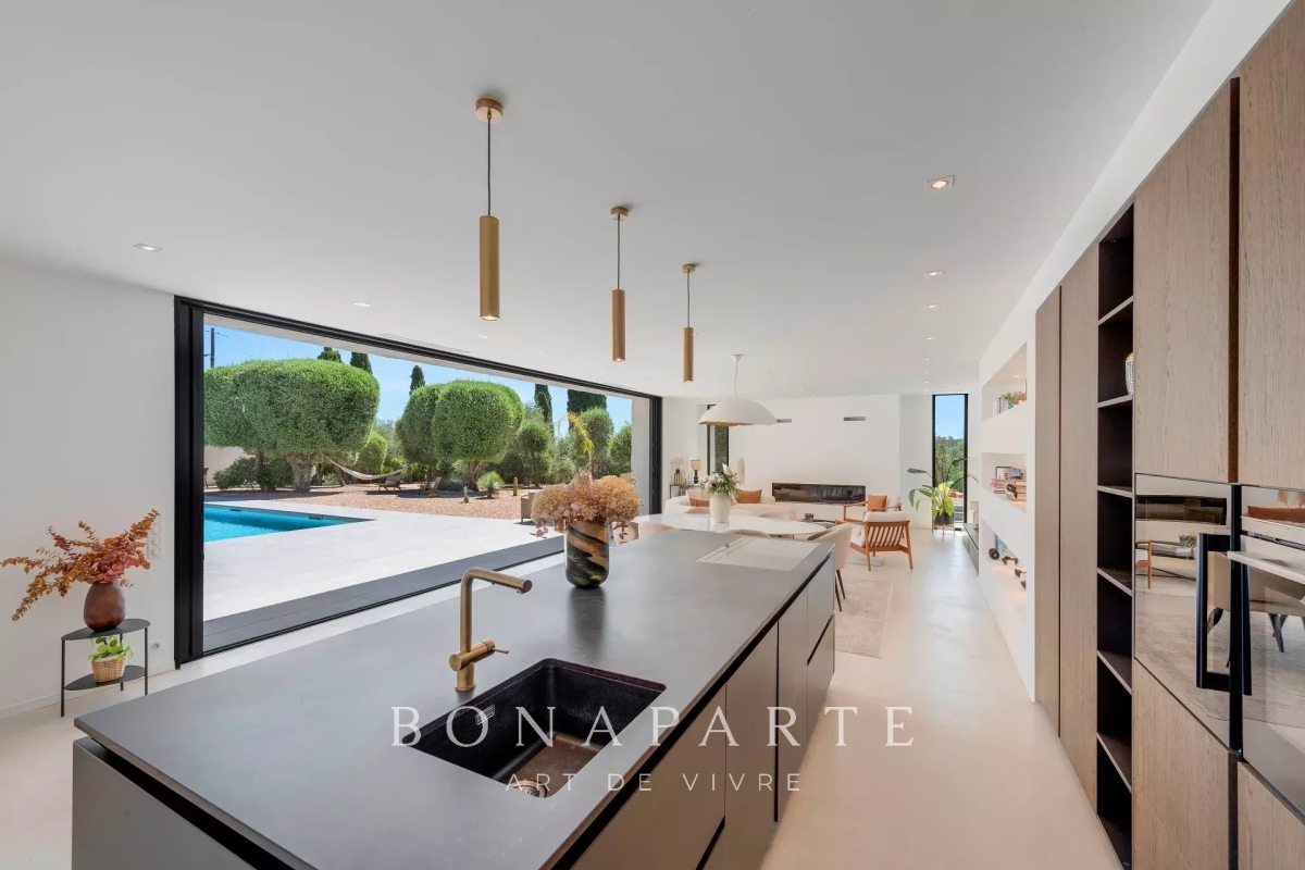 Maison de luxe à vendre à Le Tignet, 1 390 000 €, Photo 5