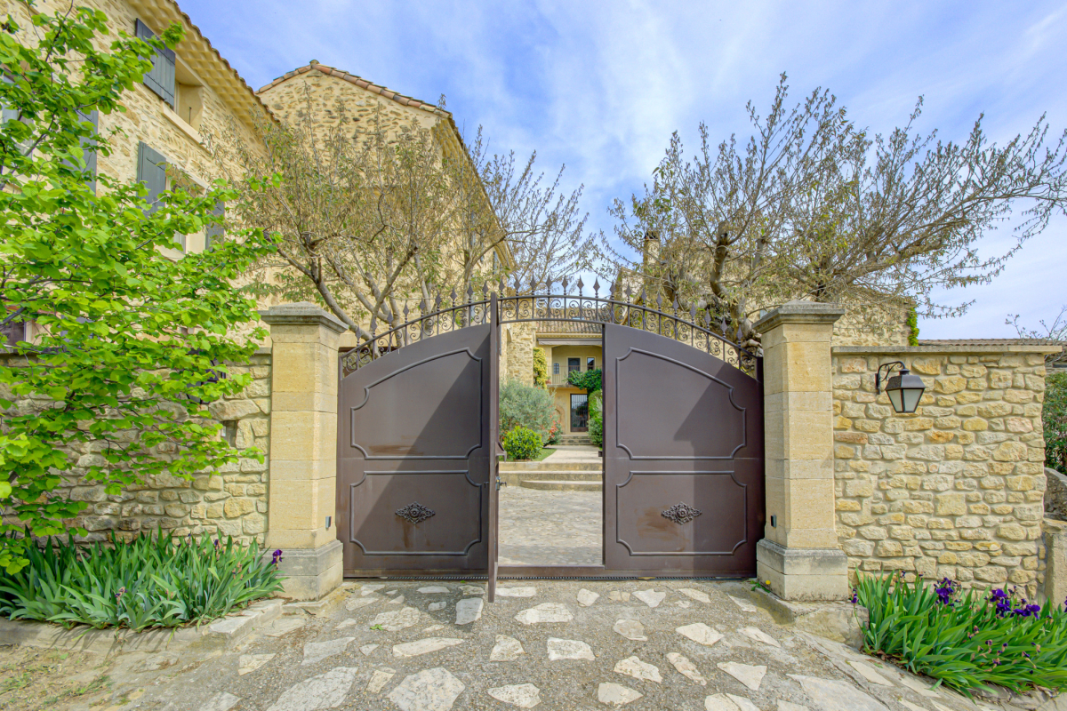 Maison de luxe à vendre à Vacqueyras, 1 380 000 €, Photo 1