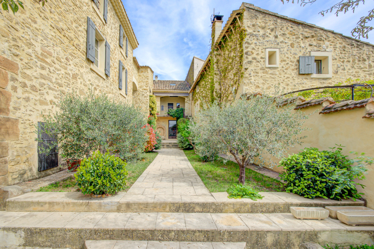 Maison de luxe à vendre à Vacqueyras, 1 380 000 €, Photo 2
