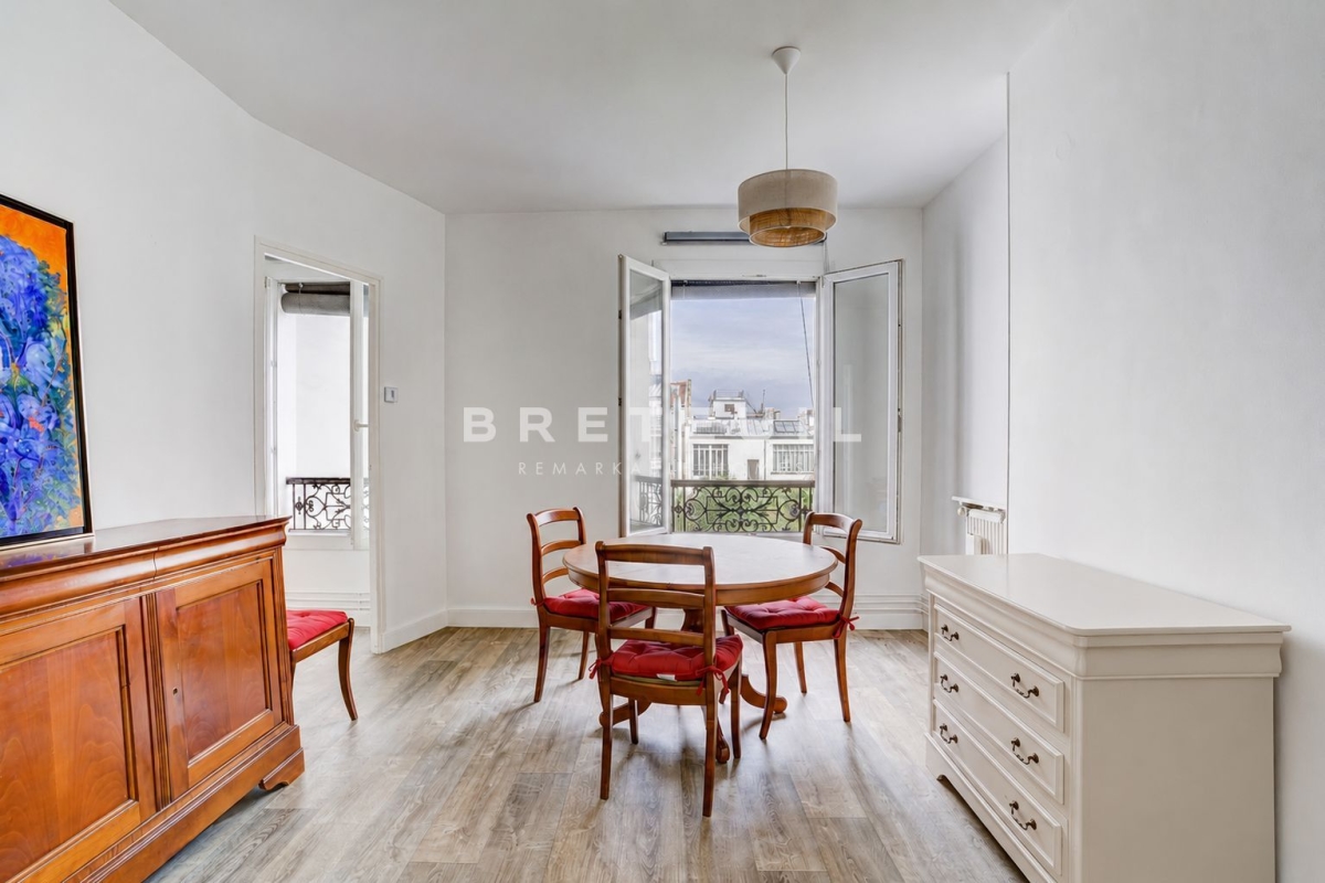 Appartement de luxe à vendre à Paris 6ème, 695 000 €, Photo 2