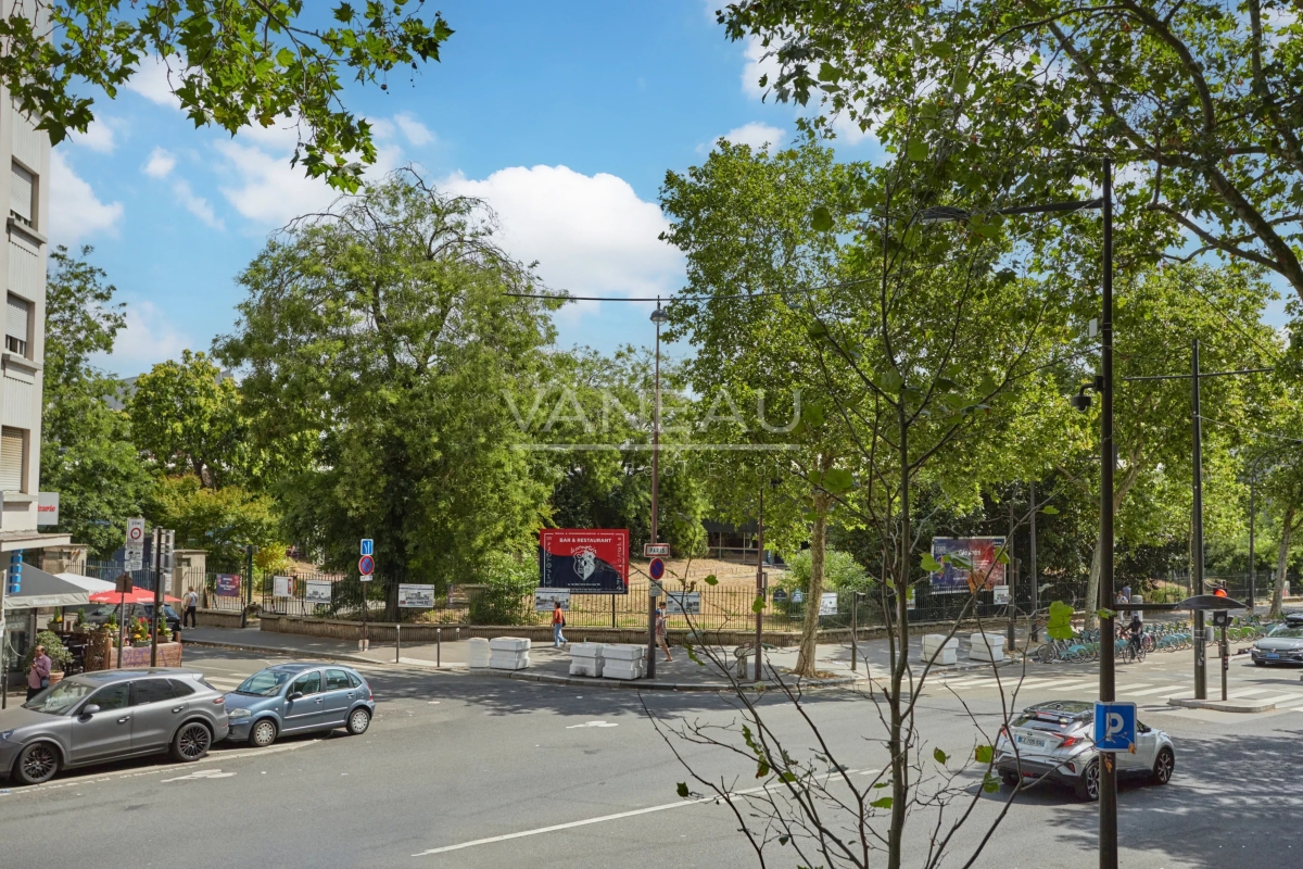 Luxury Apartment for sale in Boulogne-Billancourt, 540 000 €, Photo 2
