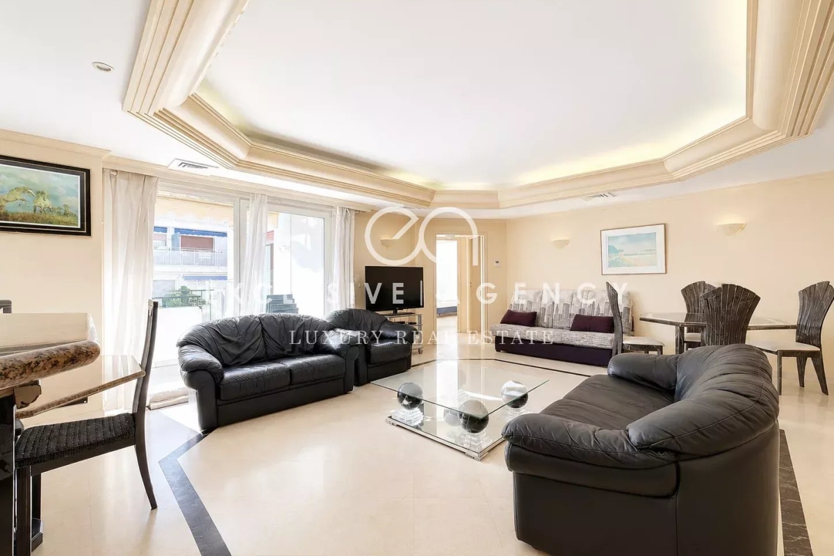 Appartement de luxe à vendre à Cannes, 925 000 €, Photo 2