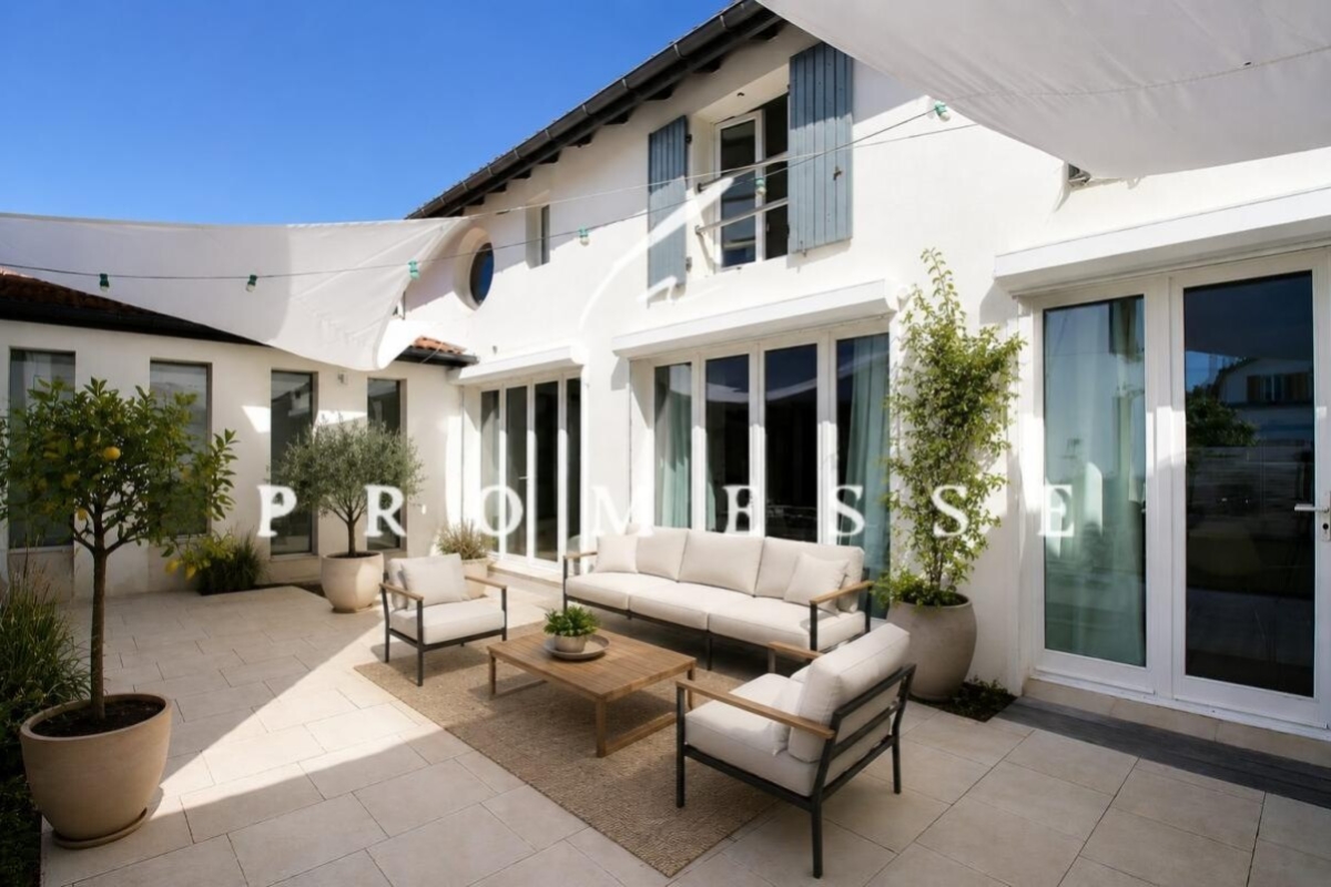 Maison de luxe à vendre à Biarritz, 1 300 000 €, Photo 3