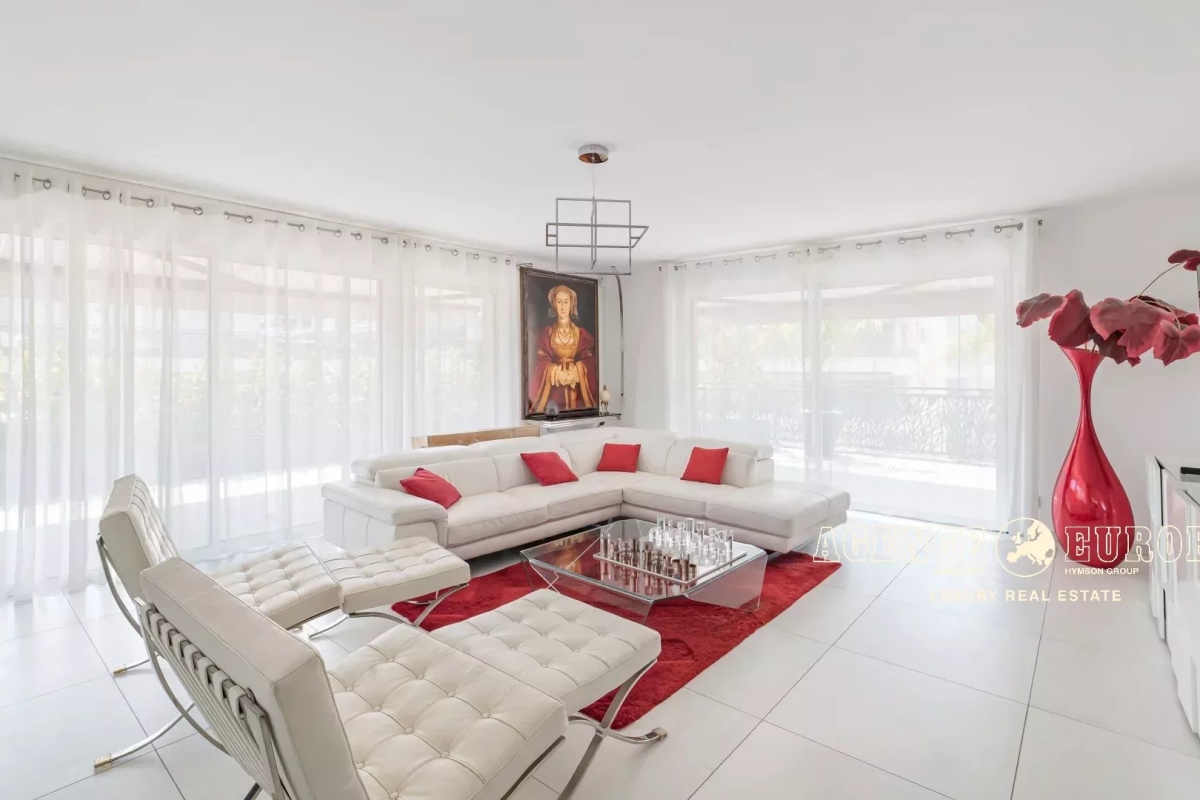 Luxury Apartment for sale in Cannes, 2 490 000 €, Photo 3