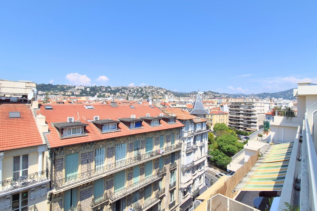 Appartement de luxe à vendre à Nice, 320 000 €, Photo 3