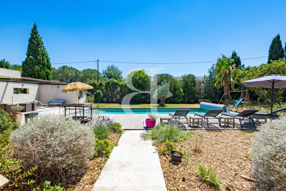 Luxury House for sale in Mollégès, 890 000 €, Photo 4