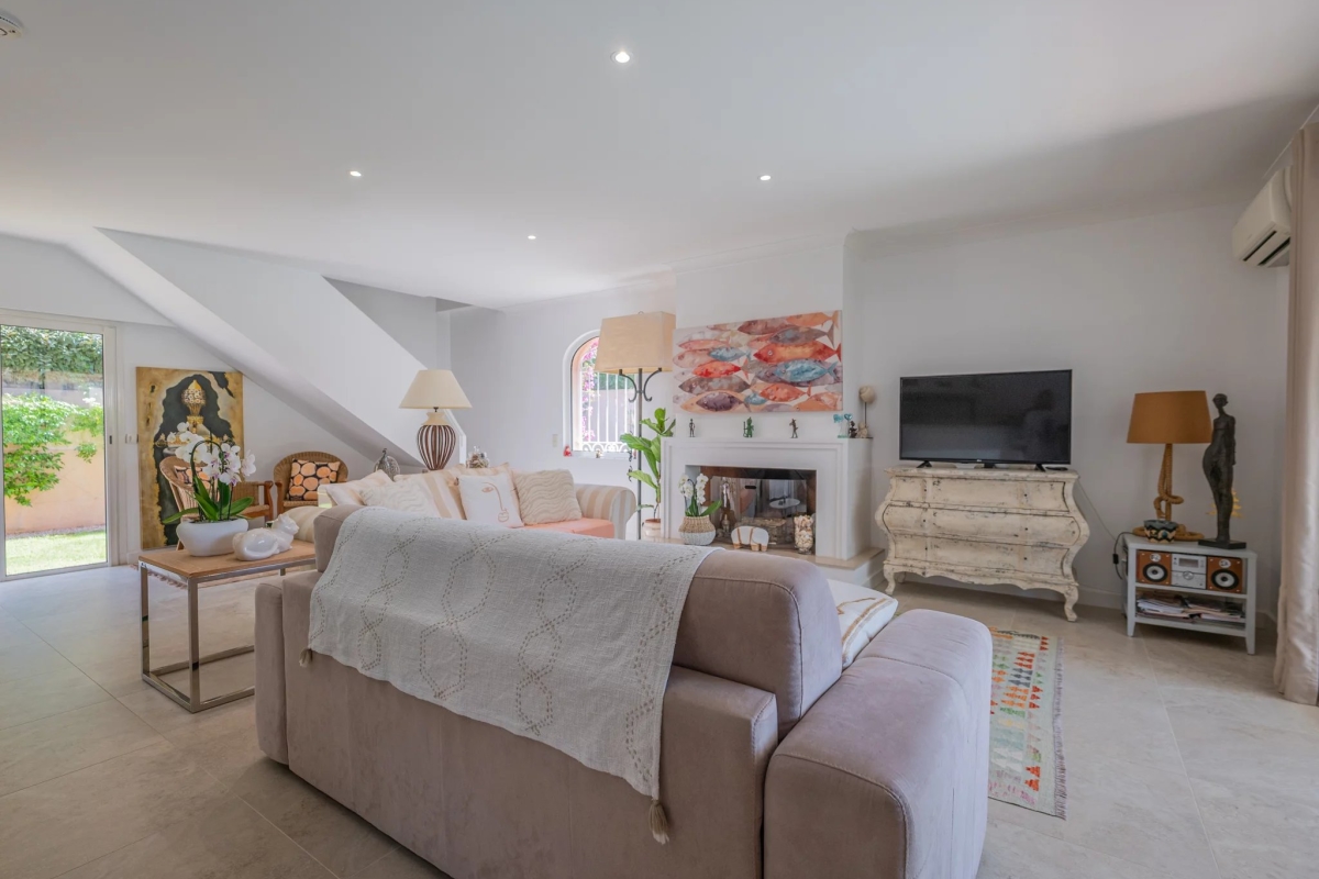 Luxury House for sale in Sainte-Maxime, 998 000 €, Photo 5