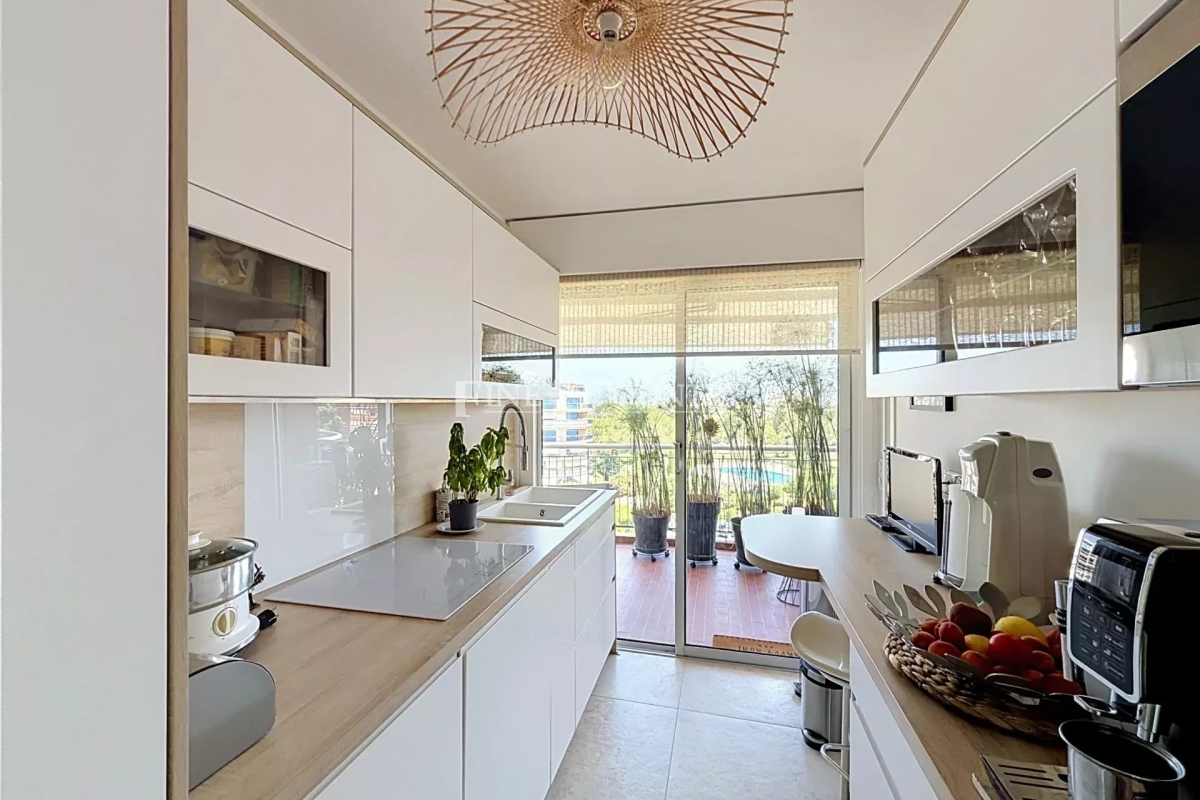 Appartement de luxe à vendre à Mandelieu-la-Napoule, 583 000 €, Photo 7