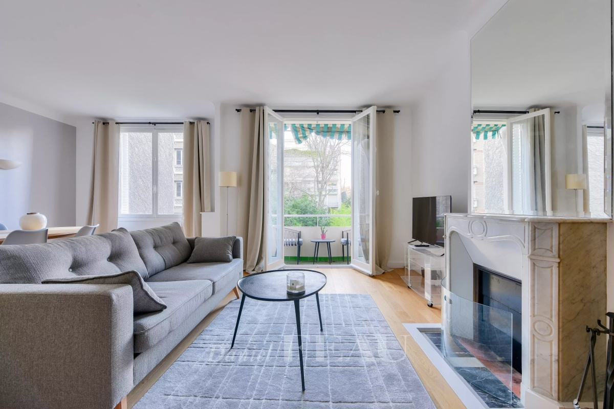 Appartement de luxe à louer à Neuilly-sur-Seine, 3 200 €, Photo 1