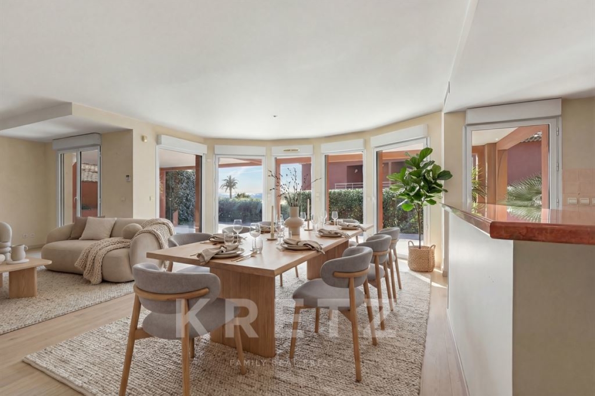 Appartement de luxe à vendre à Sanary-sur-Mer, 898 000 €, Photo 3