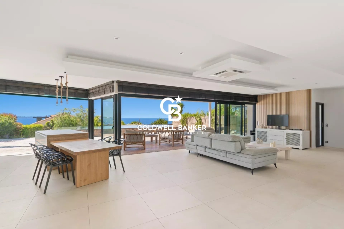 Maison de luxe à vendre à Carqueiranne, 2 750 000 €, Photo 3