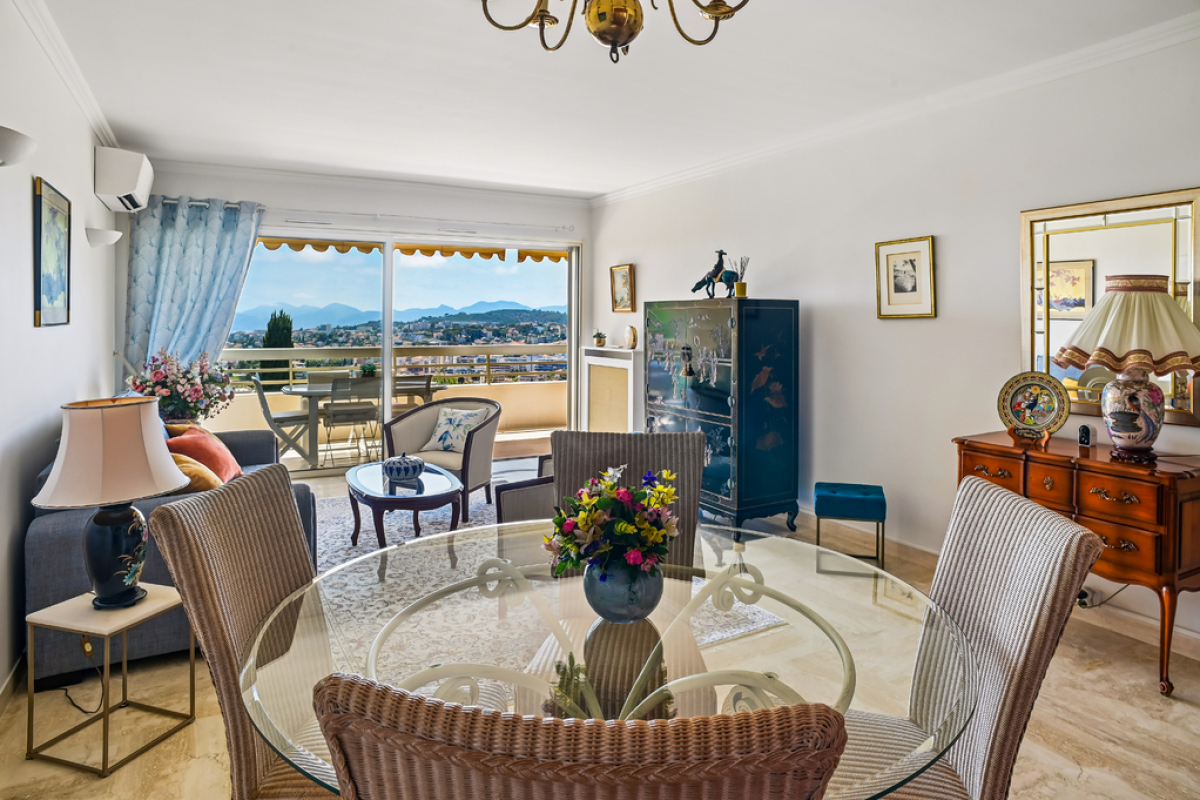 Luxury Apartment for sale in Le Cannet, 650 000 €, Photo 4