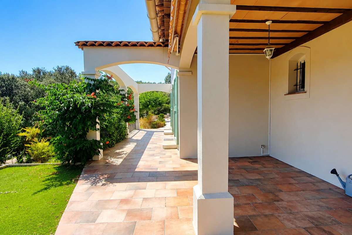 Maison de luxe à vendre à Les Arcs sur Argens, 710 000 €, Photo 5